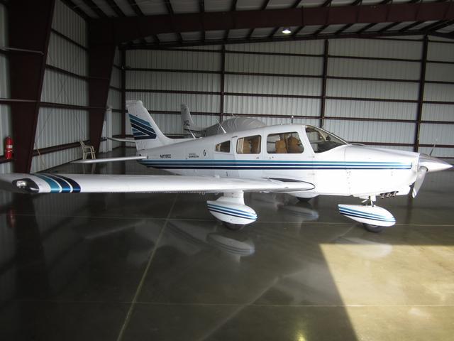 http://www.aircraftdealer.com/dealers/c/clearwateraircraft/42230/big_2222.JPG