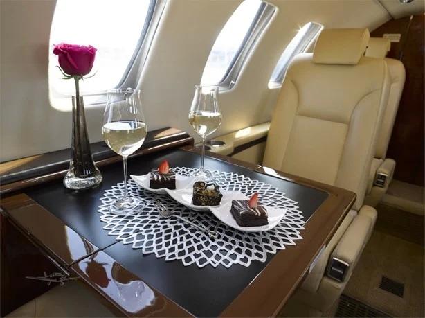1992 CESSNA CITATION II Photo 2
