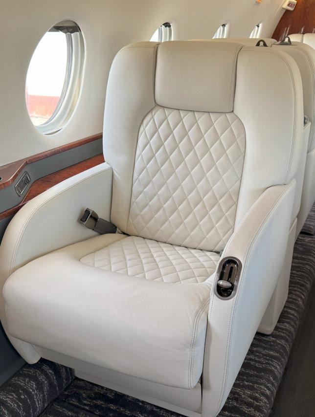 2007 Gulfstream G200 Photo 7