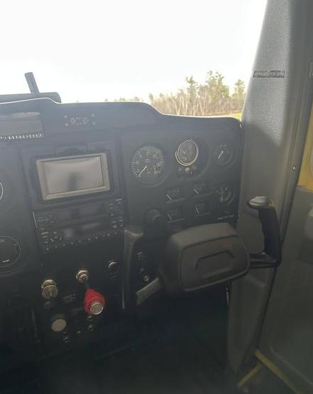 1973 Cessna 150 Photo 2