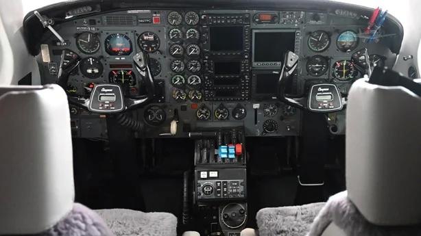 1984 PIPER CHEYENNE IIIA Photo 3