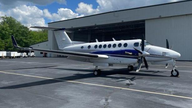 2004 BEECHCRAFT KING AIR 350 Photo 3