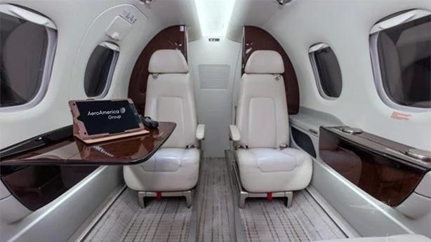 2014 EMBRAER PHENOM 100E Photo 6
