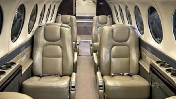 2003 BEECHCRAFT KING AIR 350 Photo 5