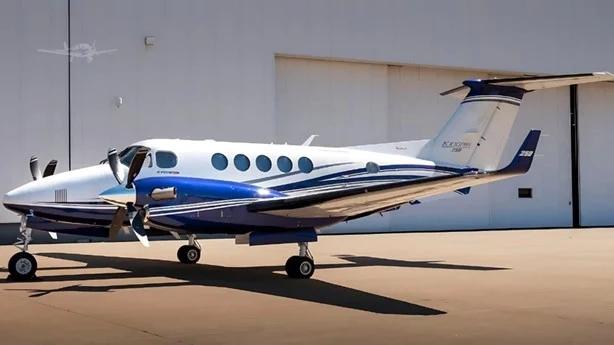 2016 BEECHCRAFT KING AIR 250 Photo 3