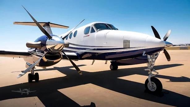 2016 BEECHCRAFT KING AIR 250 Photo 2