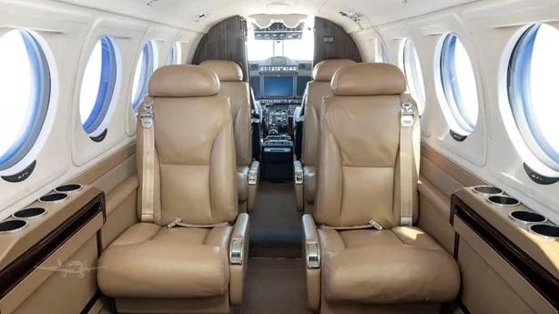 2016 BEECHCRAFT KING AIR 250 Photo 5