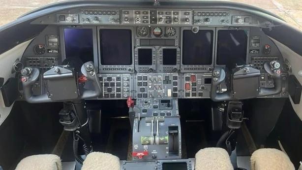 2004 LEARJET 45XR Photo 3