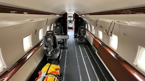 2002 BOMBARDIER CHALLENGER 604 Photo 4