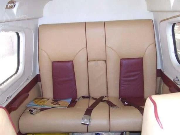 1962 COMMANDER 680F Photo 4