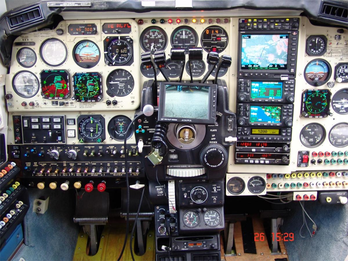1978 BEECHCRAFT 58P BARON Photo 4