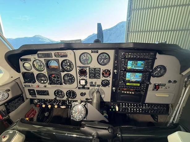 1980 BEECHCRAFT A36 BONANZA Photo 4
