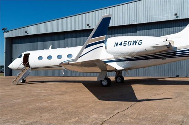 1998 GULFSTREAM IVSP Photo 3