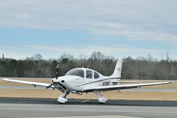 2013 CIRRUS SR20-G3 Photo 3