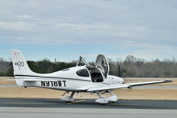 2013 CIRRUS SR20-G3 Photo 7