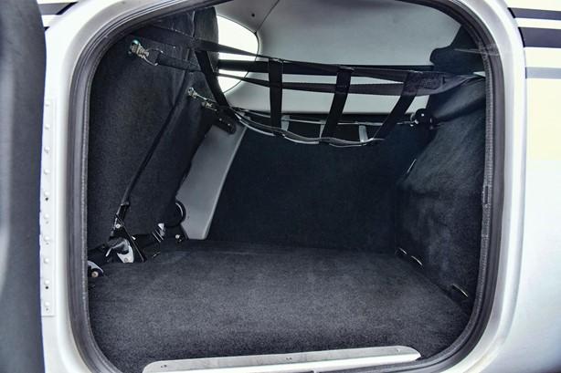 2013 CIRRUS SR20-G3 Photo 4