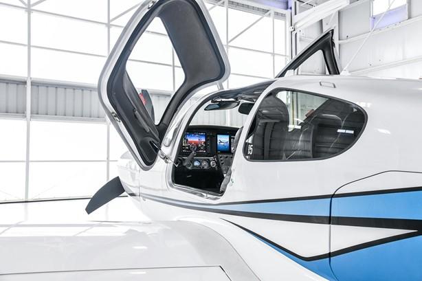 2013 CIRRUS SR22-G5 TURBO Photo 5