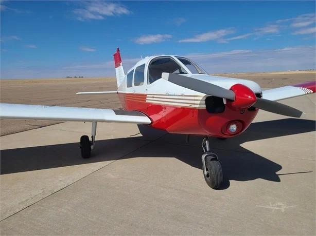 1967 PIPER CHEROKEE 140 Photo 3