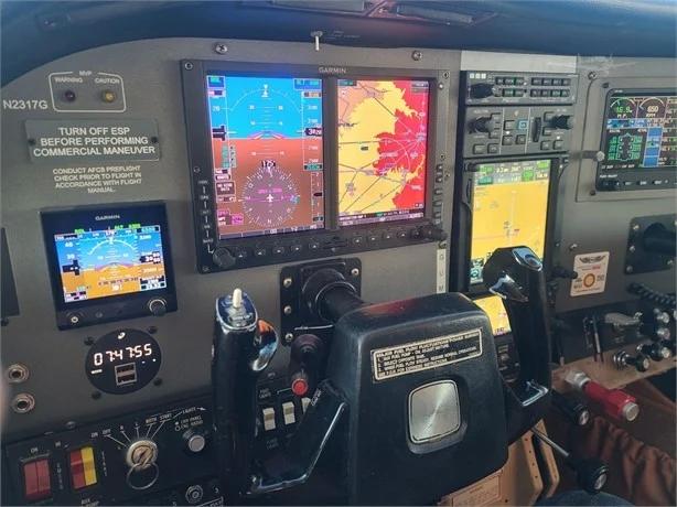 1976 CESSNA TURBO 210L Photo 5