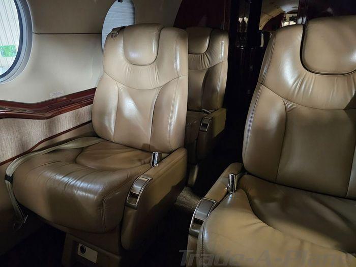 2003 BEECHCRAFT BEECHJET 400A Photo 4