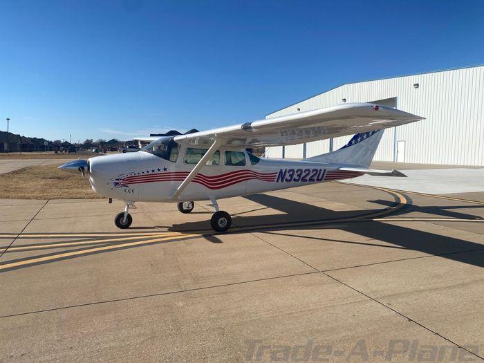 1963 CESSNA 182F SKYLANE Photo 2