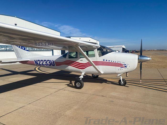 1963 CESSNA 182F SKYLANE Photo 3