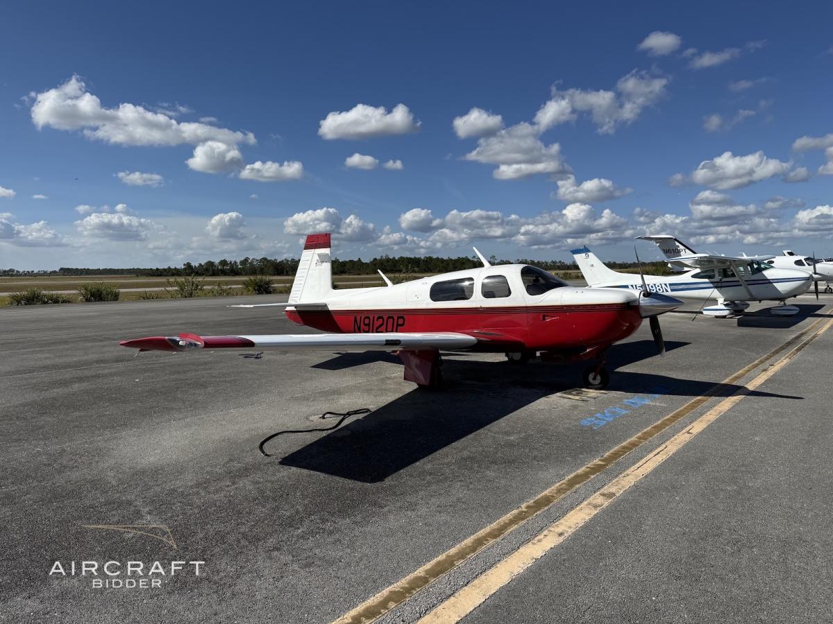 1998 Mooney M20J Photo 2
