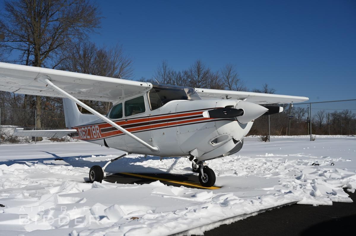 1979 Cessna 172RG Photo 2