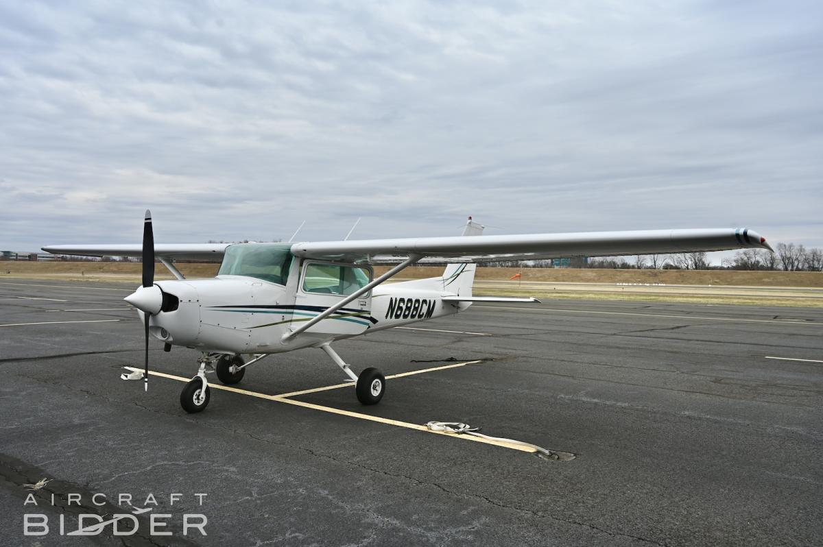 1979 Cessna 152 Photo 2