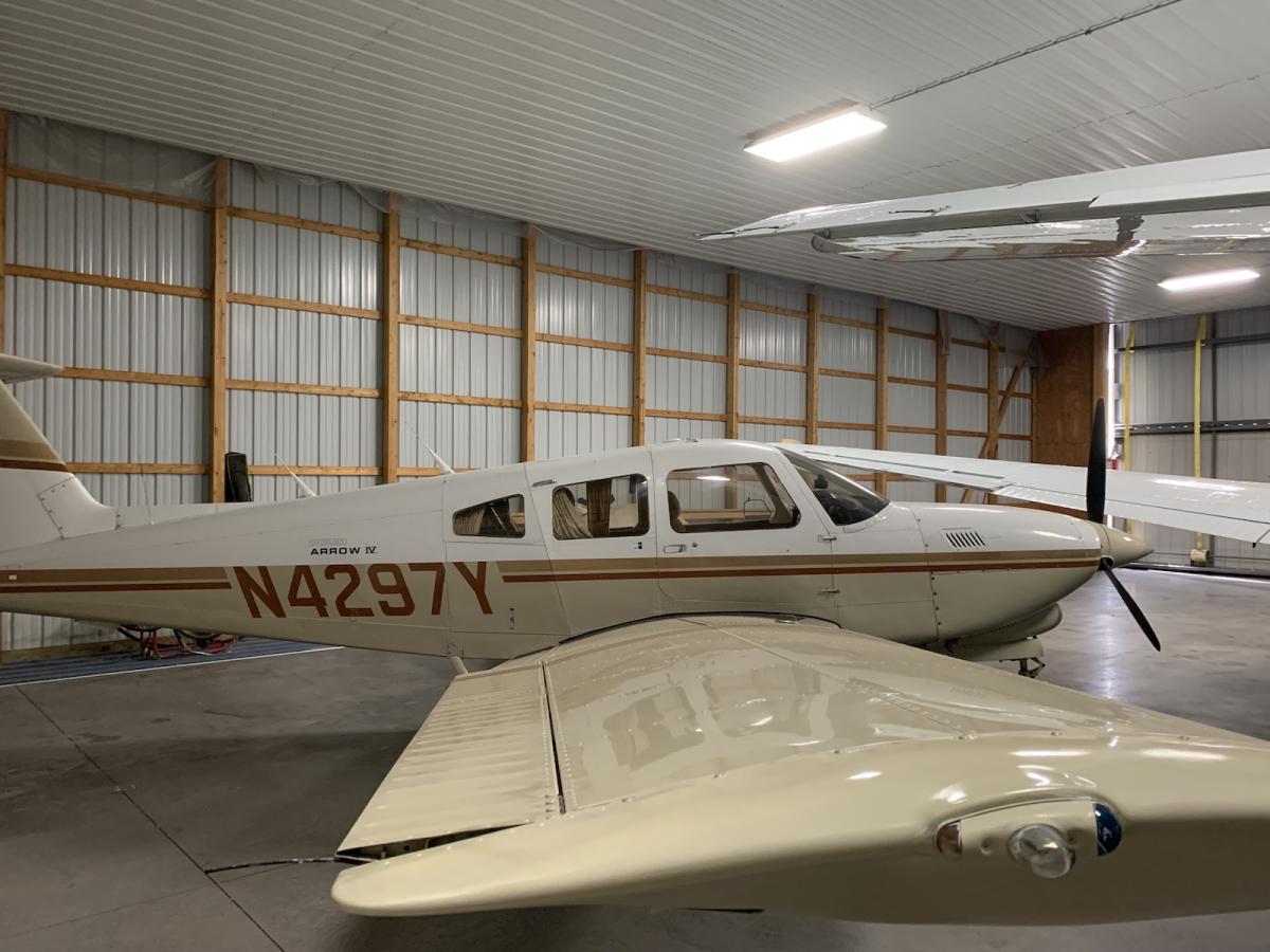 1983 Piper PA-28RT-201T Arrow IV - The Hangar Photo 2