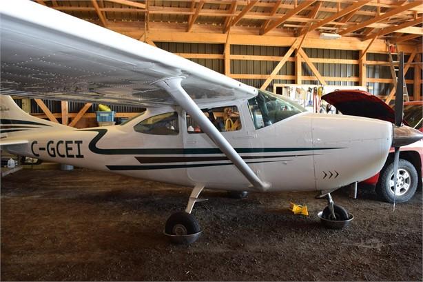 1968 CESSNA 182 SKYLANE Photo 2