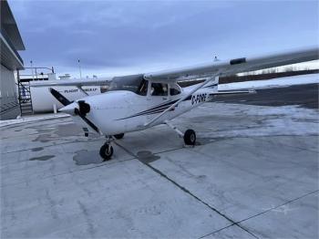 2001 CESSNA 172S SKYHAWK SP for sale - AircraftDealer.com