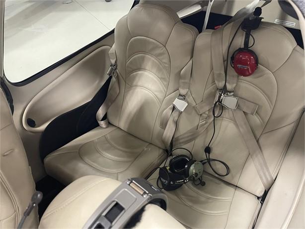 2005 CIRRUS SR22-G2 Photo 4