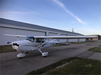 1976 CESSNA 172M SKYHAWK for sale - AircraftDealer.com