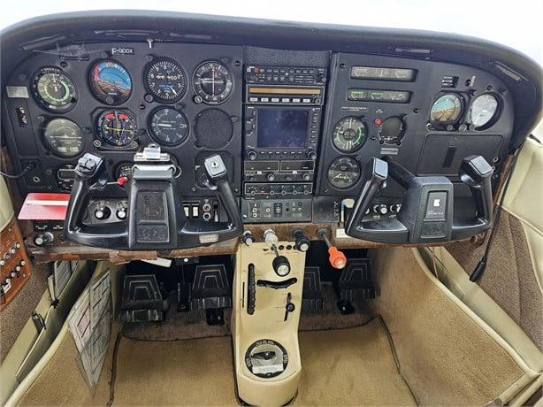 1979 CESSNA TURBO 182 SKYLANE Photo 5