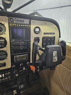 1973 CESSNA A185F Photo 4