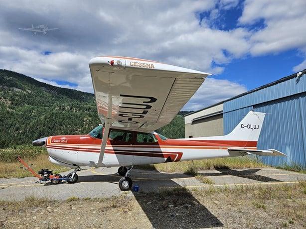 1981 CESSNA 172RG CUTLASS Photo 2