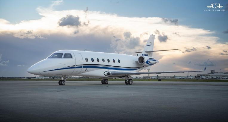 2008 Gulfstream G200 Photo 2