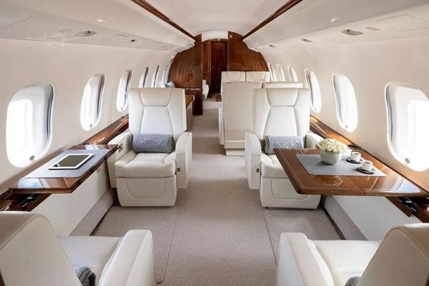 2017 BOMBARDIER GLOBAL 6000 Photo 4