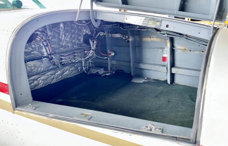 1981 Beechcraft B58 Baron Photo 7