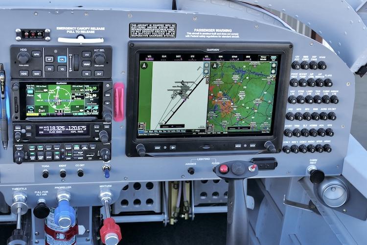 2017 Vans RV-14 Photo 5