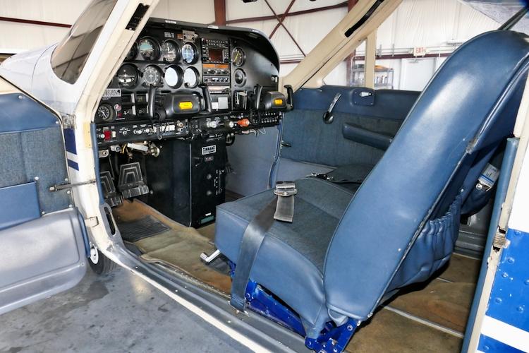 1976 Cessna 177RG Cardinal RG Photo 3