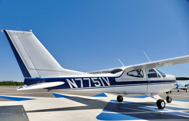 1976 Cessna 177RG Cardinal RG Photo 5