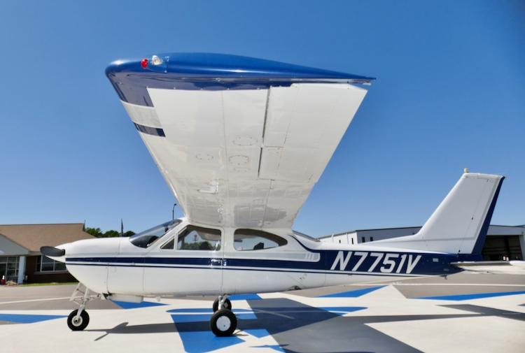 1976 Cessna 177RG Cardinal RG Photo 7