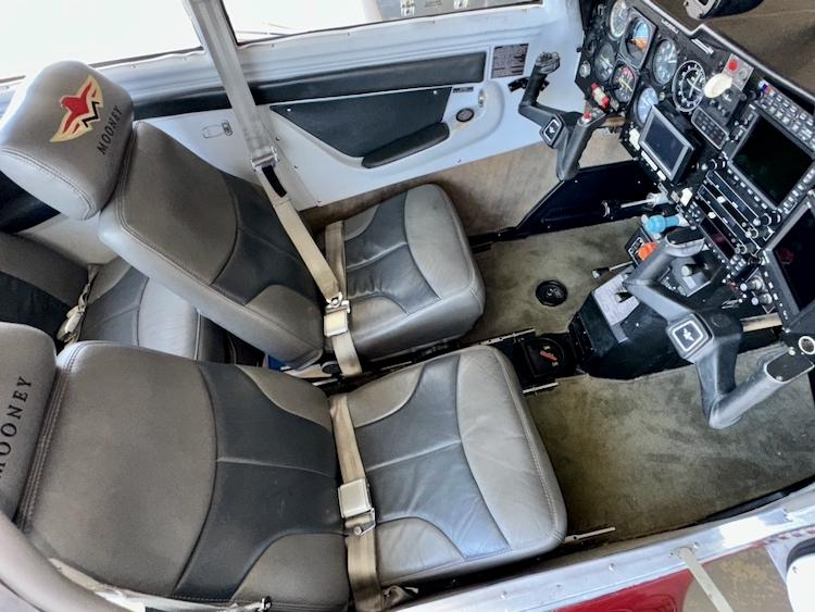 1980 Mooney M20K 231 Photo 5