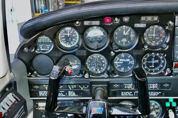 1978 Piper PA-32RT-300 Lance II Photo 3