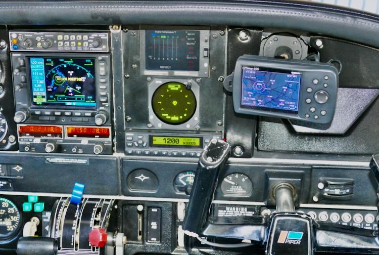 1978 Piper PA-32RT-300 Lance II Photo 4