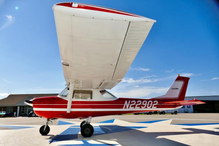 1968 Cessna 150H Photo 6
