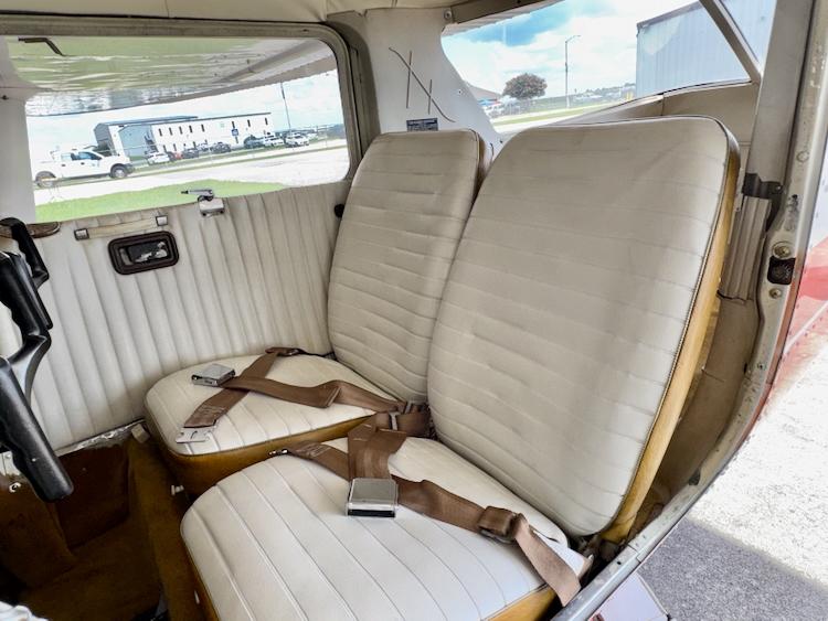 1968 Cessna 150H Photo 6