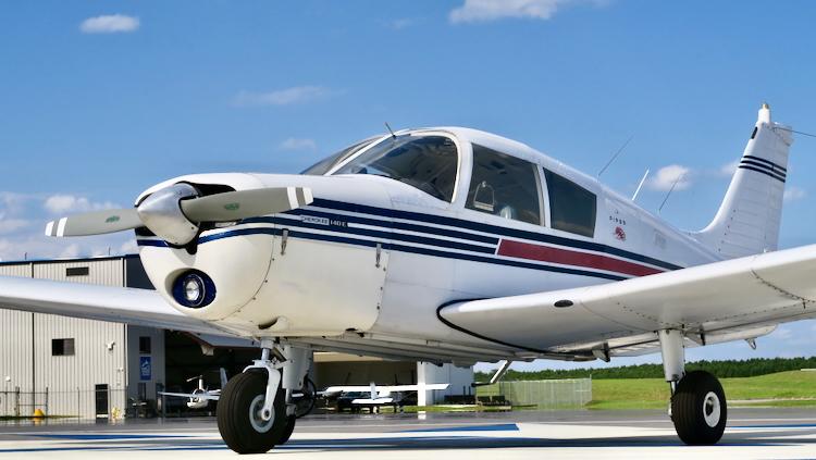1972 Piper PA-28-140 Cherokee 140E Photo 7